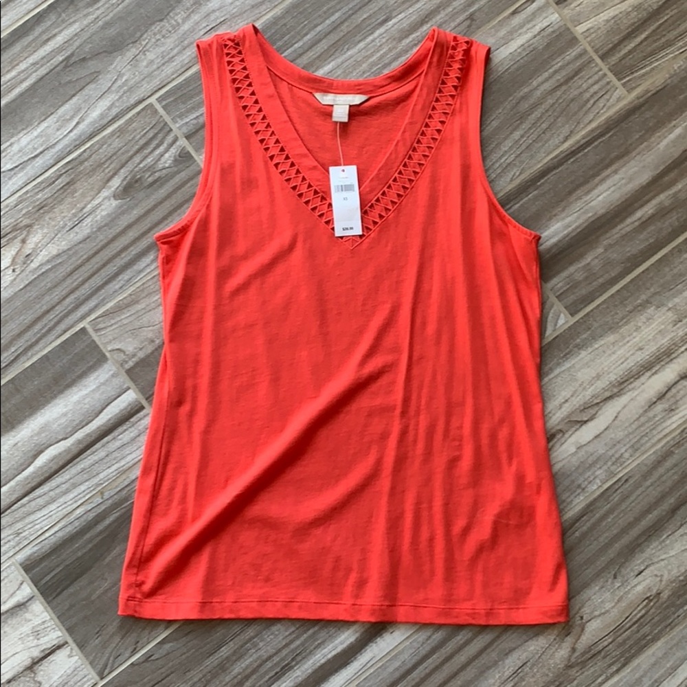 Banana Republic V Neck Tank w Tribal Cutouts